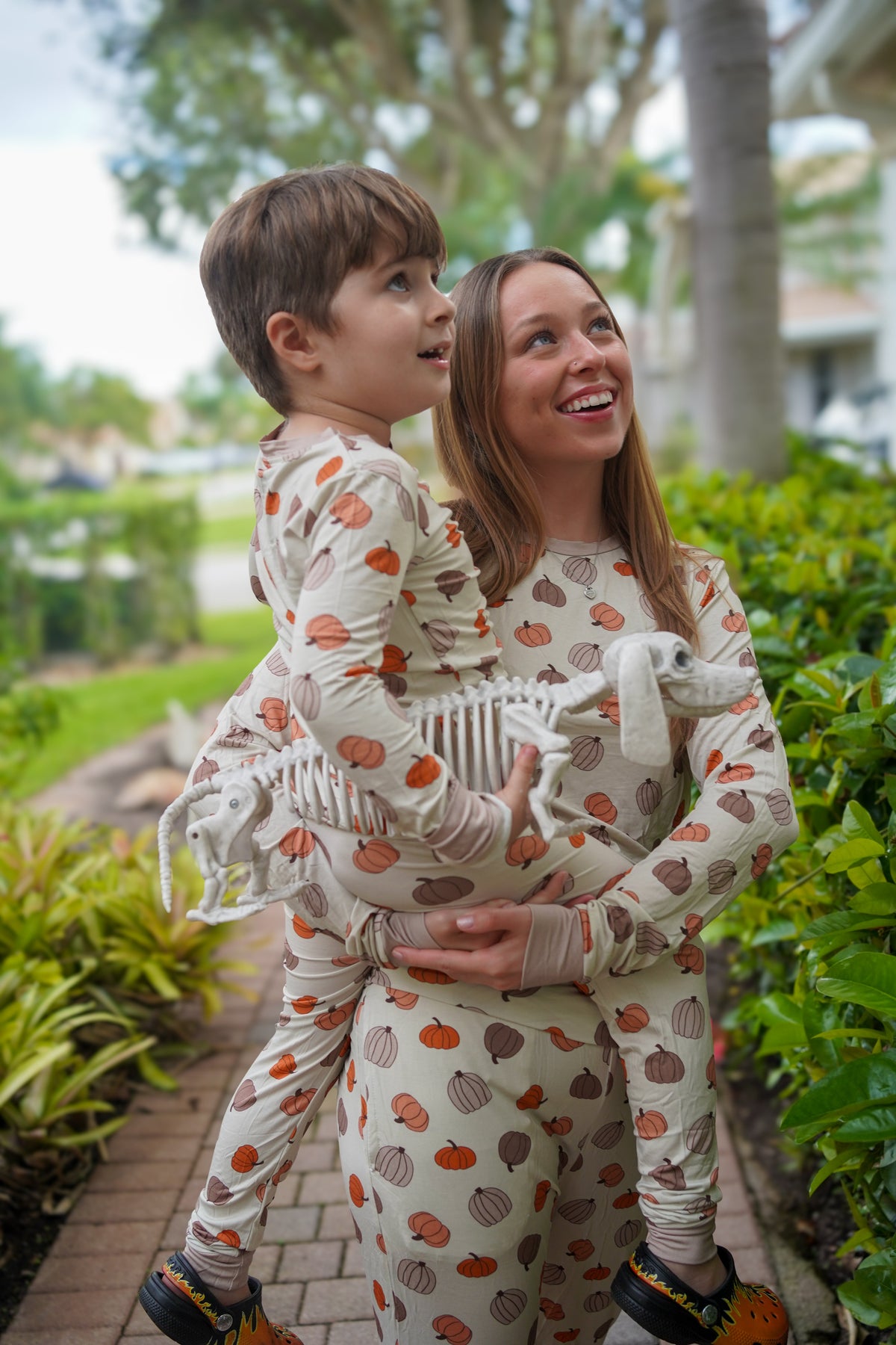 Pumpkins Beige (Women's Long Sleeve PJ)