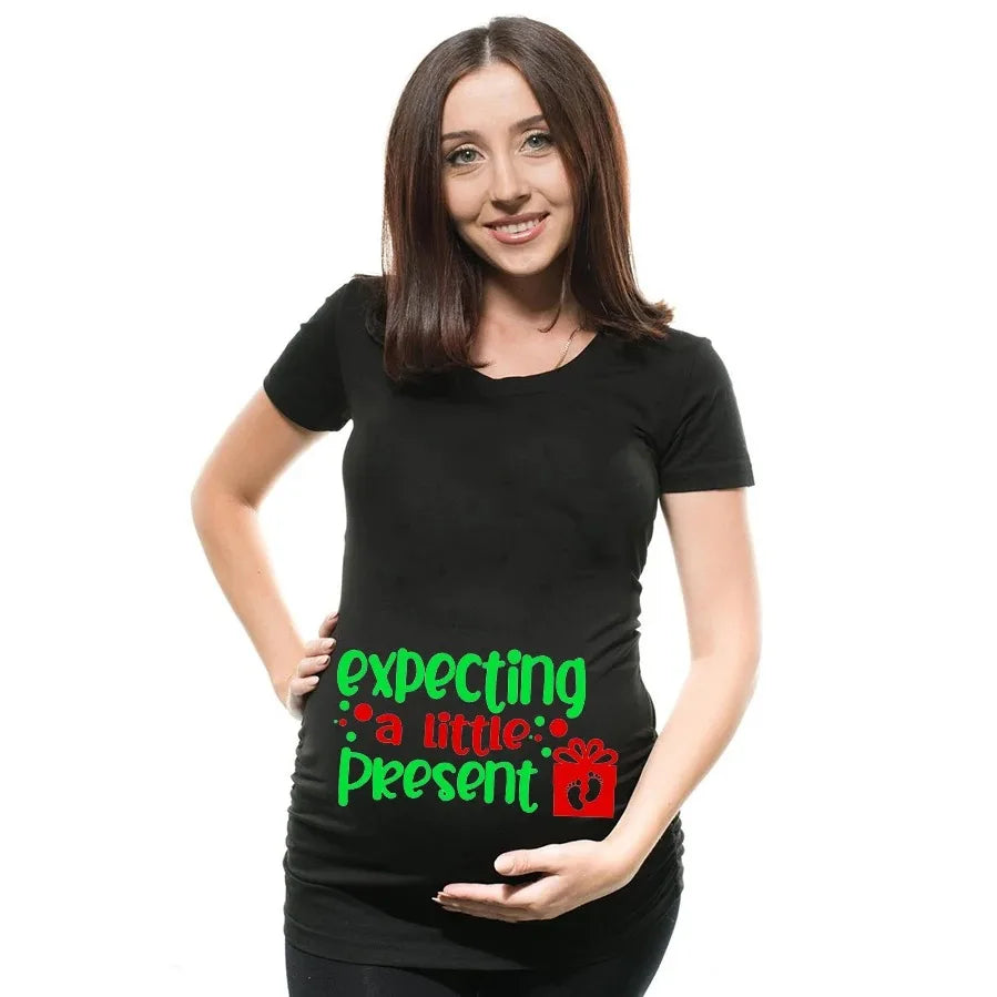 Baby's 1st Christmas Maternity T-shirt Snowman Buttons Funny Pregnancy Tee Cute Christmas T-shirt Pregnant Maternity T-shirts